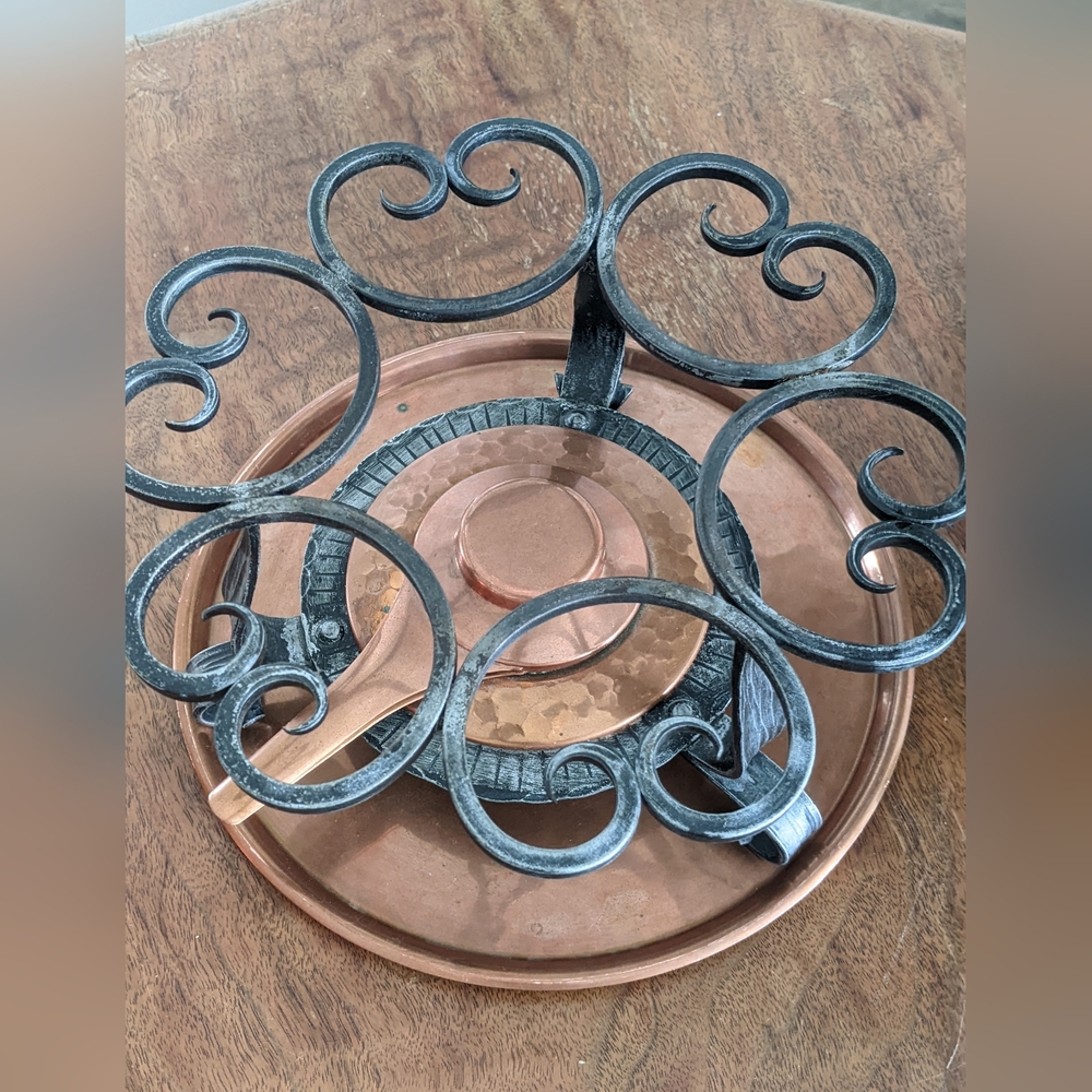 MID CENTURY SWISS MADE COPPER SAUCEPAN ON STAND/fondue set, saucepan with - Picture 9 of 12